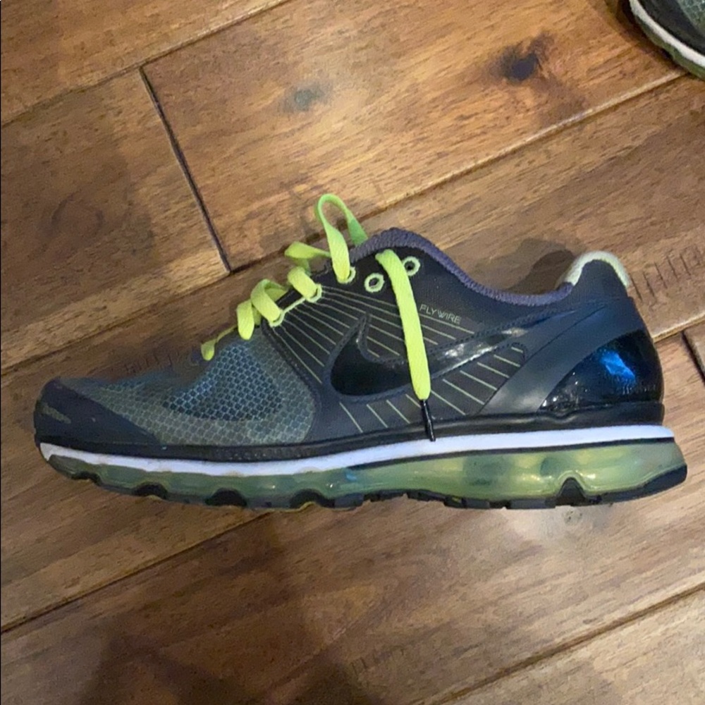 NIKE Air Max+ 2010 Men’s Size 10 Good Condition